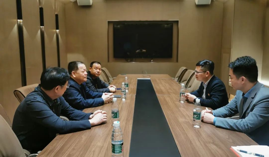 中庭黨建 | 南寧市工商聯(lián)牽線搭橋，集團(tuán)與南寧茂名商會兩新黨組織聯(lián)姻